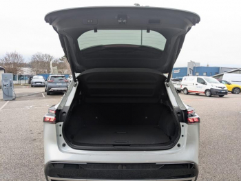 Photo 7 du bon plan NISSAN Qashqai e-POWER 190ch Tekna 2024 occasion à 33840 €