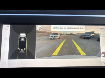 Photo 21 du bon plan LAND-ROVER Evoque 2.0 P 200ch Flex Fuel S AWD BVA Mark III occasion à 38900 €