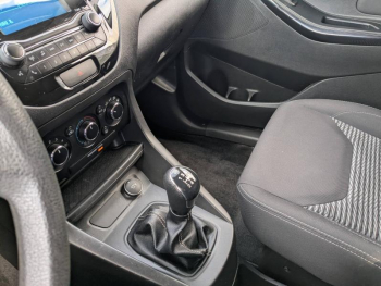 Photo 14 du bon plan FORD Ka+ 1.2 Ti-VCT 85ch S&S White Edition occasion à 9490 €