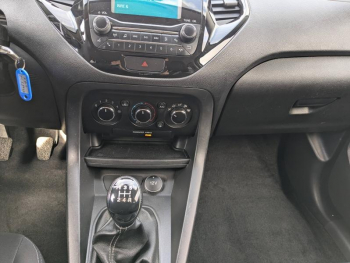 Photo 18 du bon plan FORD Ka+ 1.2 Ti-VCT 85ch S&S White Edition occasion à 9490 €