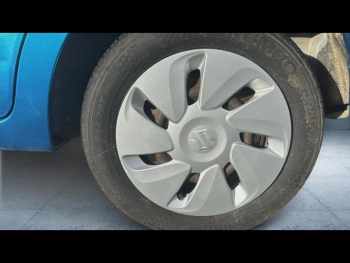 Photo 6 du bon plan SUZUKI Celerio 1.0 PrivilÃ¨ge occasion à 8999 €