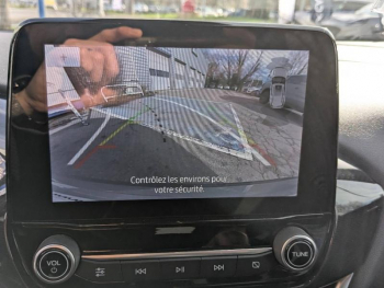 Photo 23 du bon plan FORD Puma 1.0 EcoBoost 125ch S&S mHEV ST-Line Powershift occasion à 20490 €