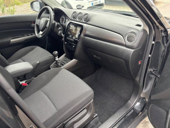Photo 11 du bon plan SUZUKI Vitara 1.4 Boosterjet Hybrid 129ch PrivilÃ¨ge Allgrip occasion à 20990 €