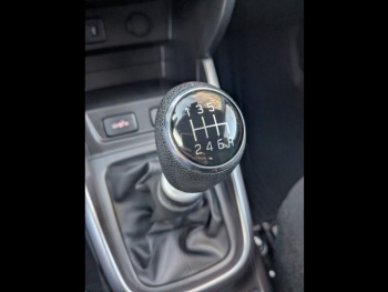 Photo 15 du bon plan SUZUKI Vitara 1.4 Boosterjet Hybrid 129ch PrivilÃ¨ge occasion à 19990 €