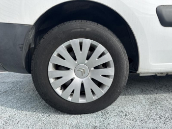 Photo 23 du bon plan CITROEN Berlingo M Electric Club occasion à 7590 €