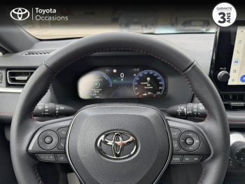 Photo 13 du bon plan TOYOTA RAV4 2.5 Hybride Rechargeable 306ch Design AWD-i MY24 occasion à 45990 €