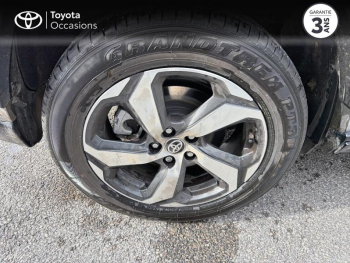 Photo 16 du bon plan TOYOTA RAV4 2.5 Hybride Rechargeable 306ch Design AWD-i MY24 occasion à 45990 €
