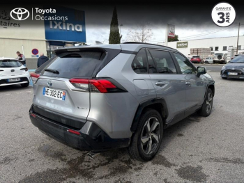 Photo 18 du bon plan TOYOTA RAV4 2.5 Hybride Rechargeable 306ch Design AWD-i MY24 occasion à 45990 €