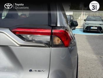 Photo 21 du bon plan TOYOTA RAV4 2.5 Hybride Rechargeable 306ch Design AWD-i MY24 occasion à 45990 €