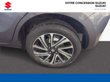 Photo 8 du bon plan SUZUKI Swift 1.2 Dualjet Hybrid 83ch Pack AllGrip occasion à 16990 €