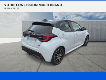 Photo 3 du bon plan TOYOTA Yaris 116h GR Sport 5p MY22 occasion à 22991 €