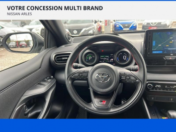 Photo 18 du bon plan TOYOTA Yaris 116h GR Sport 5p MY22 occasion à 22991 €