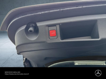 Photo 31 du bon plan PEUGEOT 308 SW 1.2 Hybrid 136ch GT e-DCS6 occasion à 28490 €