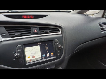 Photo 15 du bon plan KIA Cee'd 1.0 T-GDi 120ch ISG Active occasion à 10900 €