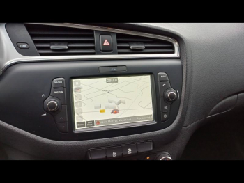 Photo 17 du bon plan KIA Cee'd 1.0 T-GDi 120ch ISG Active occasion à 10900 €