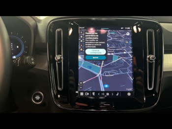 Photo 18 du bon plan VOLVO XC40 B3 163ch Plus DCT 7 occasion à 36990 €