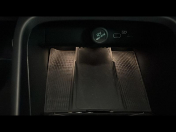 Photo 20 du bon plan VOLVO XC40 B3 163ch Plus DCT 7 occasion à 36990 €