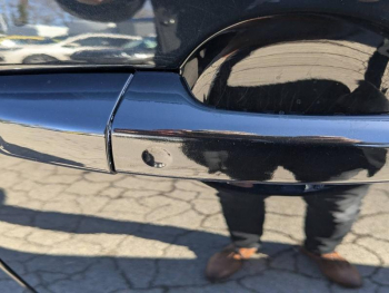 Photo 5 du bon plan LAND-ROVER Discovery Sport P300e R-Dynamic S AWD BVA occasion à 36990 €