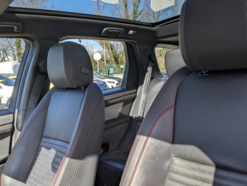 Photo 21 du bon plan LAND-ROVER Discovery Sport P300e R-Dynamic S AWD BVA occasion à 36990 €