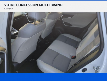 Photo 13 du bon plan TOYOTA RAV4 2.5 Hybride 222ch Lounge AWD-i MY23 occasion à 41990 €