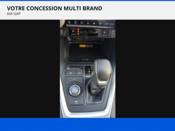 Photo 30 du bon plan TOYOTA RAV4 2.5 Hybride 222ch Lounge AWD-i MY23 occasion à 41990 €
