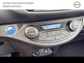 Photo 11 du bon plan TOYOTA Yaris 100h Dynamic 5p occasion à 14890 €