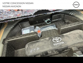 Photo 18 du bon plan TOYOTA Yaris 100h Dynamic 5p occasion à 14890 €