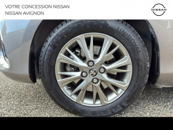 Photo 19 du bon plan TOYOTA Yaris 100h Dynamic 5p occasion à 14890 €