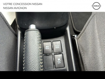 Photo 27 du bon plan TOYOTA Yaris 100h Dynamic 5p occasion à 14890 €