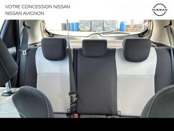 Photo 32 du bon plan TOYOTA Yaris 100h Dynamic 5p occasion à 14890 €