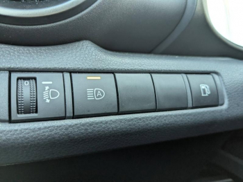 Photo 12 du bon plan TOYOTA C-HR 2.0 Hybride 200ch Design NG23 occasion à 29990 €