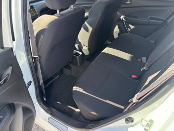 Photo 15 du bon plan SUZUKI Swift 1.2 Dualjet Hybrid 83ch Pack Auto occasion à 16990 €