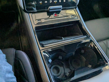 Photo 12 du bon plan FORD Explorer 340ch Extended Range 79kWh Pack Premium AWD 6cv occasion à 53990 €