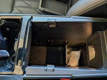 Photo 13 du bon plan FORD Explorer 340ch Extended Range 79kWh Pack Premium AWD 6cv occasion à 53990 €