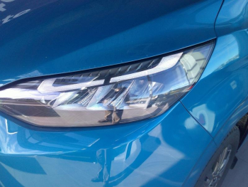 Photo 4 du bon plan FORD Transit Custom Fg VUL 320 L1H1 2.5 Duratec 232ch Hybride rechargeable Limited CVT occasion à 39901 €