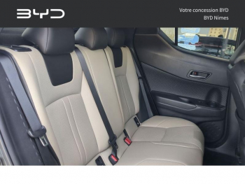 Photo 22 du bon plan TOYOTA C-HR 122h Edition 2WD E-CVT RC18 occasion à 16990 €