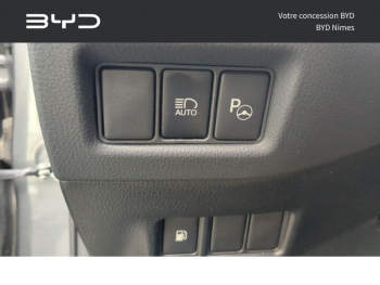 Photo 25 du bon plan TOYOTA C-HR 122h Edition 2WD E-CVT RC18 occasion à 16990 €