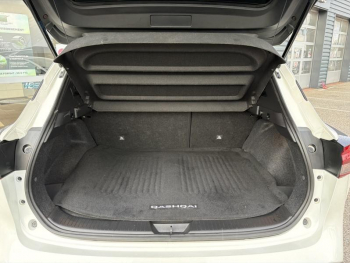 Photo 23 du bon plan NISSAN Qashqai 1.3 Mild Hybrid 158ch Tekna Xtronic 2022 occasion à 23900 €