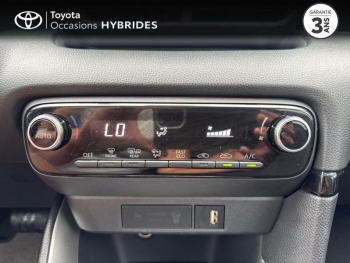 Photo 10 du bon plan TOYOTA Yaris 116h Design 5p Pack Confort occasion à 19990 €
