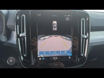 Photo 13 du bon plan VOLVO XC40 B3 163ch Start DCT 7 occasion à 30900 €