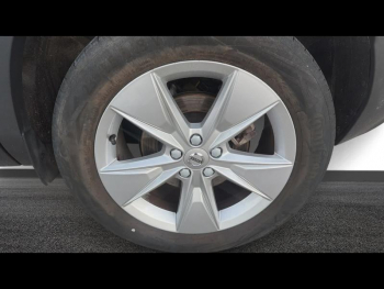 Photo 17 du bon plan VOLVO XC40 B3 163ch Start DCT 7 occasion à 30900 €