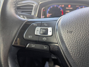 Photo 17 du bon plan VOLKSWAGEN T-Roc 1.5 TSI EVO 150ch Carat Euro6d-T occasion à 19990 €