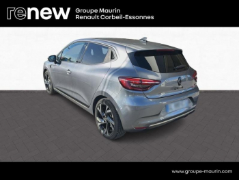 Photo 7 du bon plan RENAULT Clio 1.6 E-Tech hybride 145ch Engineered occasion à 17879 €
