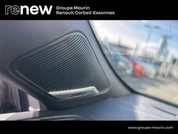 Photo 22 du bon plan RENAULT Clio 1.6 E-Tech hybride 145ch Engineered occasion à 17879 €