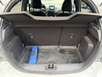 Photo 22 du bon plan FORD Ka+ Active 1.2 Ti-VCT 85ch S&S occasion à 8900 €