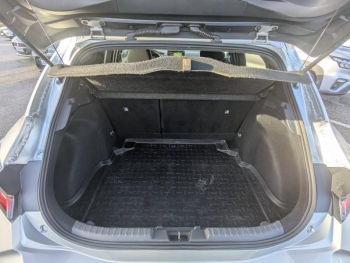 Photo 6 du bon plan TOYOTA Corolla 122h Design occasion à 18990 €