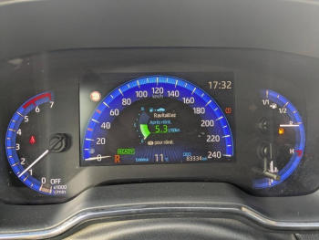 Photo 7 du bon plan TOYOTA Corolla 122h Design occasion à 18990 €