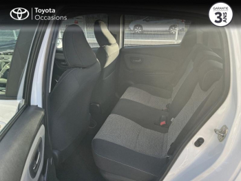 Photo 12 du bon plan TOYOTA Yaris HSD 100h Dynamic 5p Pack Zen occasion à 12990 €