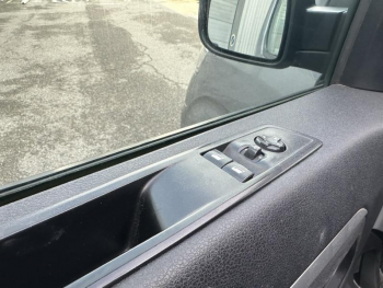 Photo 12 du bon plan CITROEN Jumpy Fg VUL XL 2.0 BlueHDi 180ch S&S Cabine Approfondie Fixe Club EAT8 occasion à 25490 €