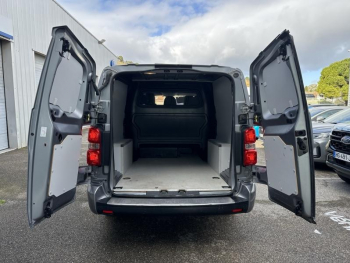 Photo 14 du bon plan CITROEN Jumpy Fg VUL XL 2.0 BlueHDi 180ch S&S Cabine Approfondie Fixe Club EAT8 occasion à 25490 €